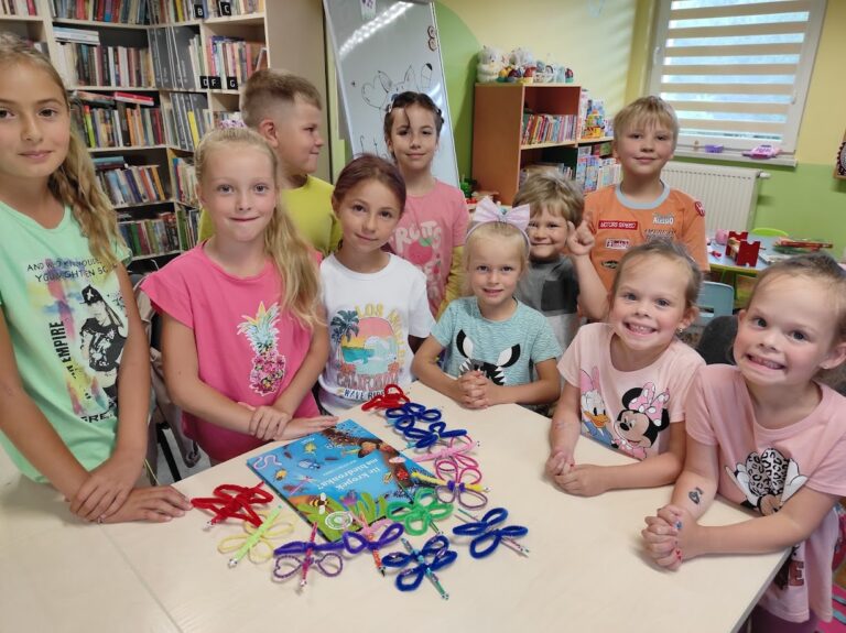 Wakacje z biblioteką