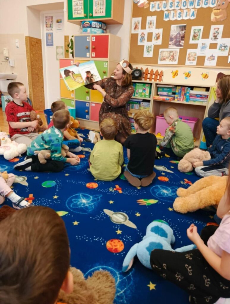 Dzieci podczas zabawy