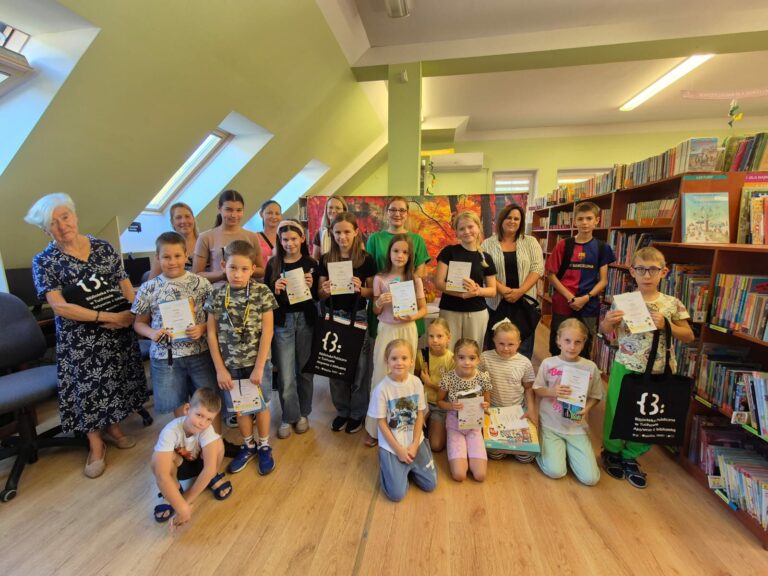 Rozdanie nagród w wakacyjnym konkursie „Biblioteczne Bingo”